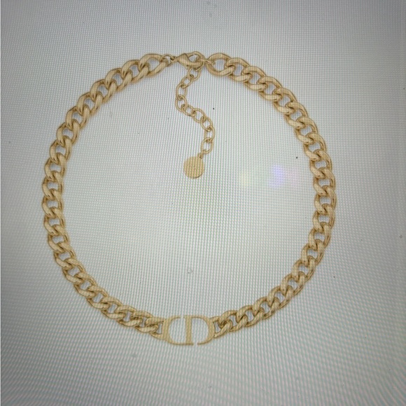 Dior 30 Montaigne Choker - Picture 5 of 7